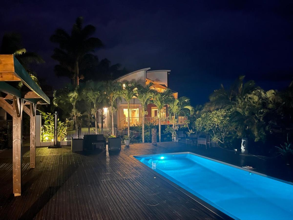 Grande Villa Au Calme - Vue Exceptionnelle - Climatisation - Piscine Sel Chauffee - Jardin Tropical Vincendo 외부 사진