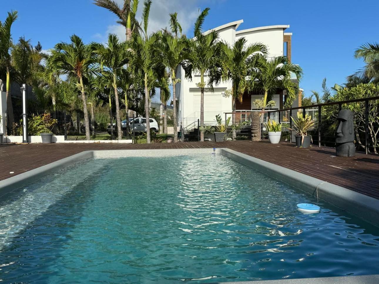 Grande Villa Au Calme - Vue Exceptionnelle - Climatisation - Piscine Sel Chauffee - Jardin Tropical Vincendo 외부 사진