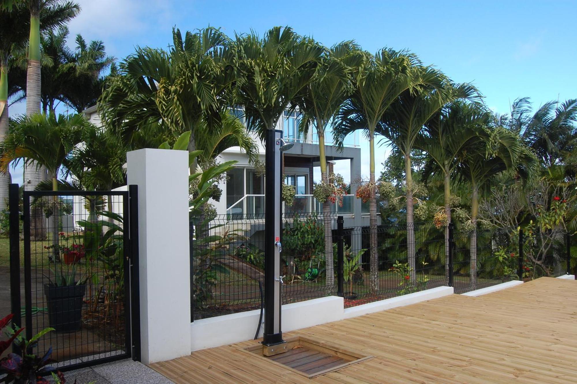 Grande Villa Au Calme - Vue Exceptionnelle - Climatisation - Piscine Sel Chauffee - Jardin Tropical Vincendo 외부 사진